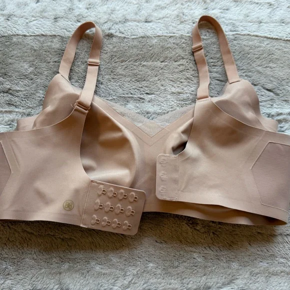 Honeylove CrossOver Bra Size L - Picture 10 of 12